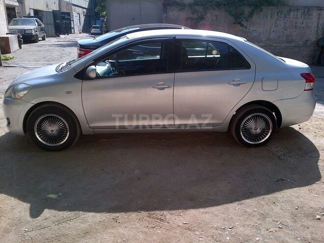 Toyota Yaris 2006, 252,000 km - 1.3 l - Bakı