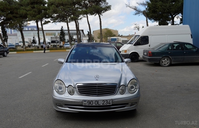 Mercedes E 270 2002, 228,000 km - 2.7 л - Bakı