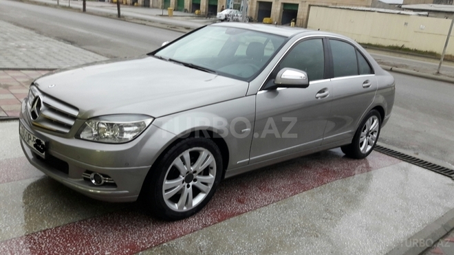 Mercedes C 220 2007, 220,000 km - 2.2 l - Sumqayıt