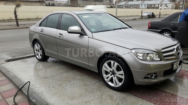Mercedes C 220 2007, 220,000 km - 2.2 l - Sumqayıt