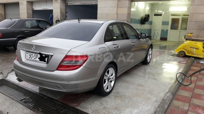 Mercedes C 220 2007, 220,000 km - 2.2 l - Sumqayıt