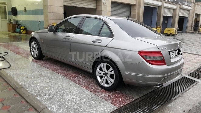 Mercedes C 220 2007, 220,000 km - 2.2 l - Sumqayıt
