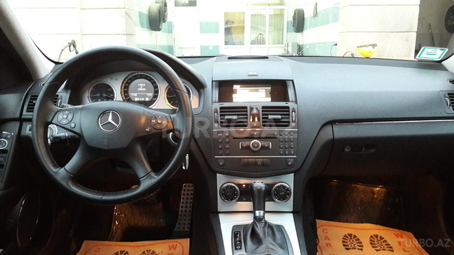 Mercedes C 220 2007, 220,000 km - 2.2 l - Sumqayıt