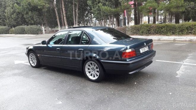 BMW 735 1998, 225,000 km - 3.5 l - Sumqayıt