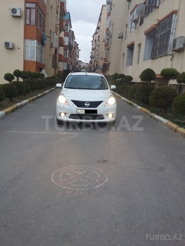 Nissan Sunny 2013, 117,000 km - 1.5 л - Bakı