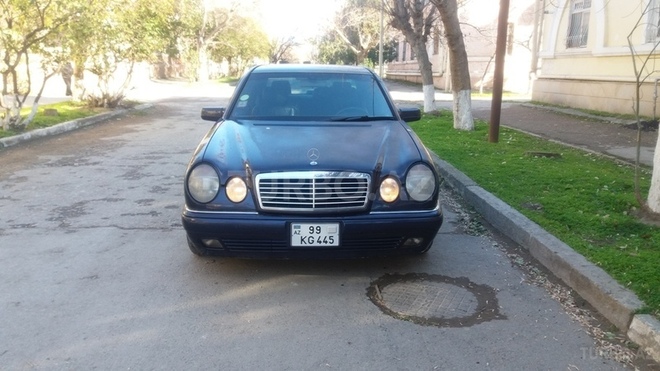 Mercedes E 230 1997, 230,000 km - 2.3 l - Sumqayıt