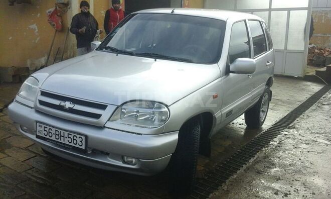 Chevrolet Niva 2007, 232,000 km - 1.7 l - Lerik