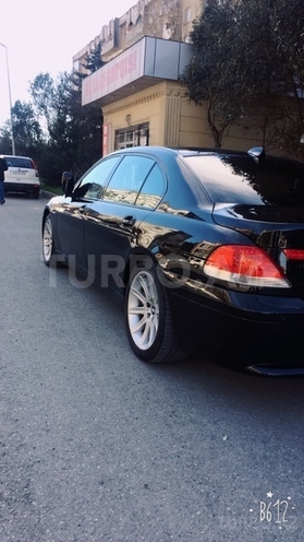 BMW 745 2003, 189,000 km - 4.4 л - Bakı