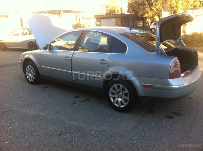 Volkswagen Passat 2002, 130,000 km - 1.8 l - Bakı