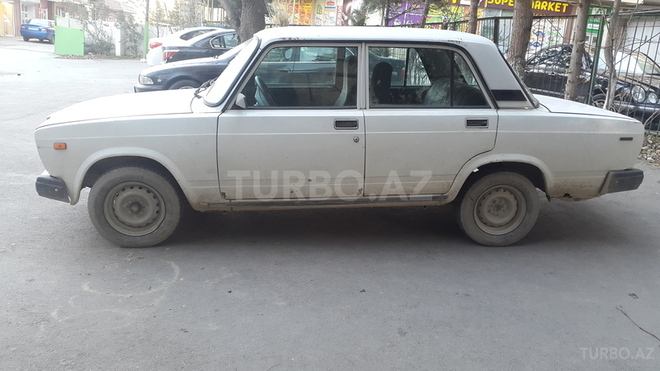 LADA (VAZ) 2107 2003, 185,200 km - 1.6 л - Bakı