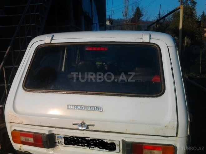 LADA (VAZ) Niva 1980, 150,000 km - 1.6 l - Astara
