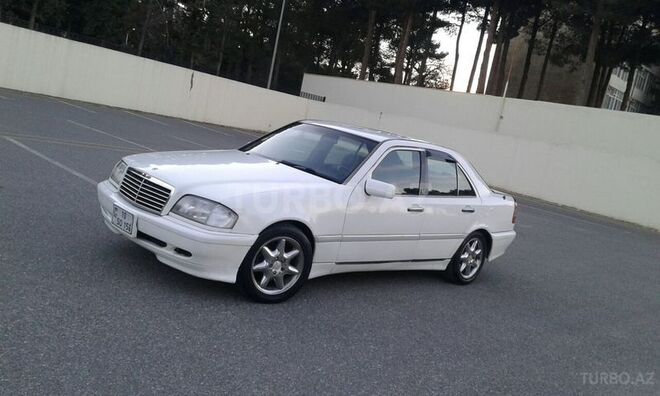 Mercedes C 200 1995, 220,000 km - 2.0 l - Sumqayıt