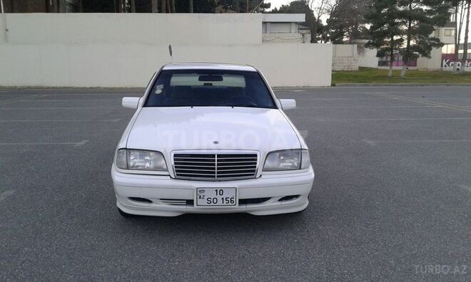 Mercedes C 200 1995, 220,000 km - 2.0 l - Sumqayıt