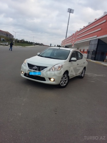 Nissan Sunny 2013, 117,000 km - 1.5 л - Bakı