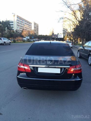 Mercedes E 200 2009, 129,300 km - 1.8 l - Bakı