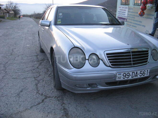 Mercedes E 200 2001, 320,000 km - 2.0 l - Şəki