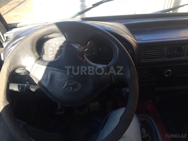 Hyundai H 100 1995, 332,234 km - 0.3 l - Balakən