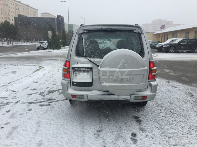 Mitsubishi Pajero 2003, 187,101 km - 3.0 l - Sumqayıt