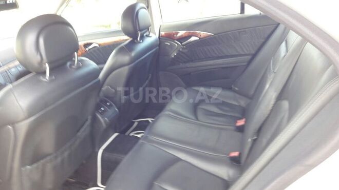 Mercedes E 220 2002, 273,000 km - 2.2 l - Bakı