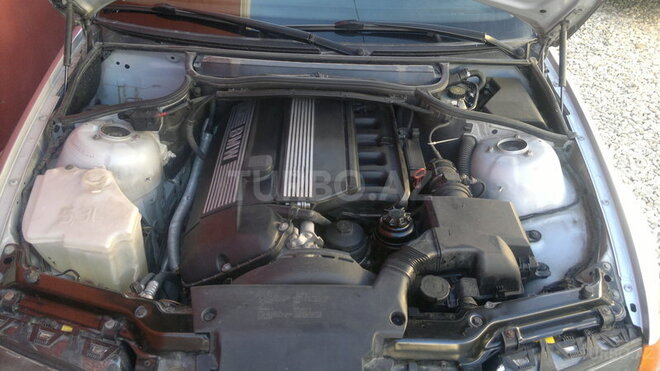 BMW 320 2000, 264,000 km - 2.0 l - Bakı