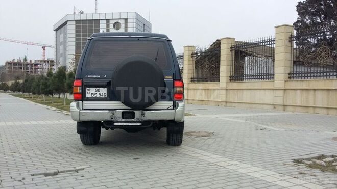 Mitsubishi Pajero 1995, 345,343 km - 2.8 l - Bakı