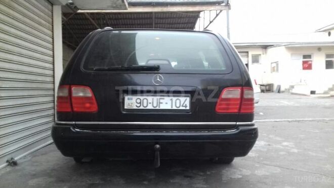 Mercedes E 240 1998, 325,000 km - 2.4 л - Bakı