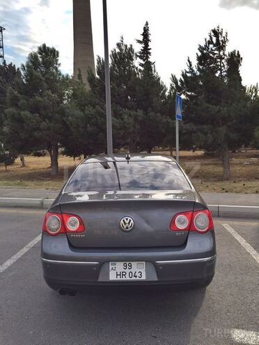 Volkswagen Passat 2005, 153,000 km - 2.0 л - Bakı