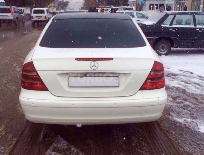 Mercedes E 240 2004, 201,412 km - 2.6 l - Bakı