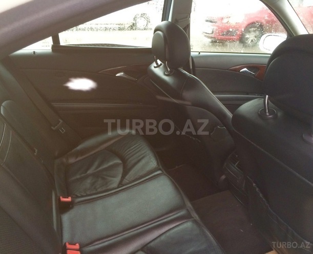 Mercedes E 240 2004, 201,412 km - 2.6 l - Bakı