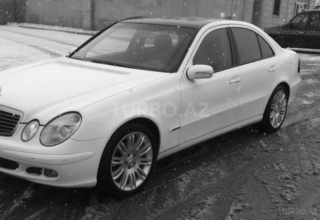 Mercedes E 240 2004, 201,412 km - 2.6 l - Bakı