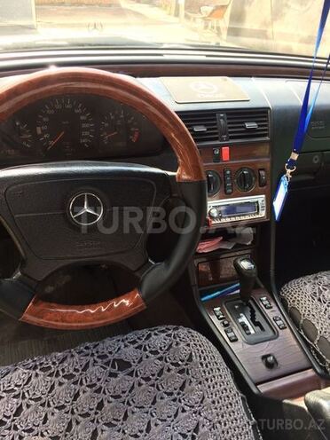 Mercedes C 220 1996, 430,000 km - 2.2 l - Bakı