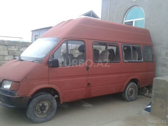 Ford Transit 1989, 50,000 km - 2.5 л - Qobustan