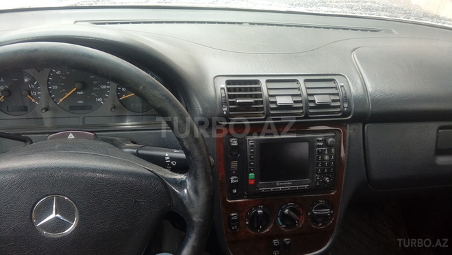 Mercedes ML 320 2000, 300,000 km - 3.2 л - Bakı