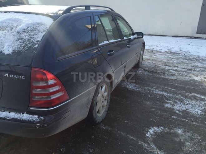 Mercedes C 240 2004, 165,600 km - 2.6 l - Bakı
