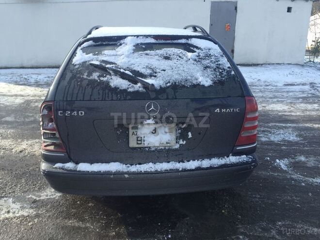 Mercedes C 240 2004, 165,600 km - 2.6 l - Bakı