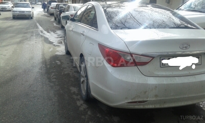 Hyundai Sonata 2010, 168,000 km - 0.3 l - Bakı