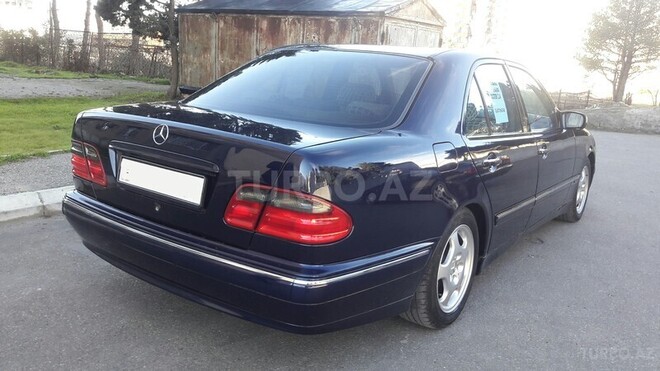 Mercedes E 240 2000, 241,245 km - 2.4 l - Bakı