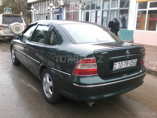 Opel Vectra 1998, 340,000 km - 1.6 l - Sumqayıt