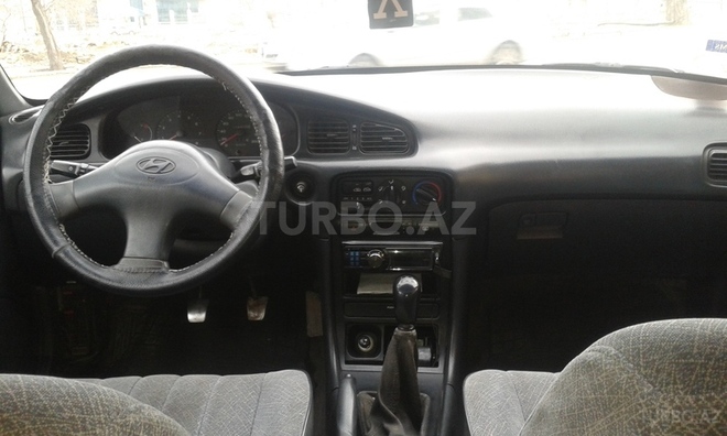Hyundai Sonata 1996, 195,000 km - 2.0 l - Bakı