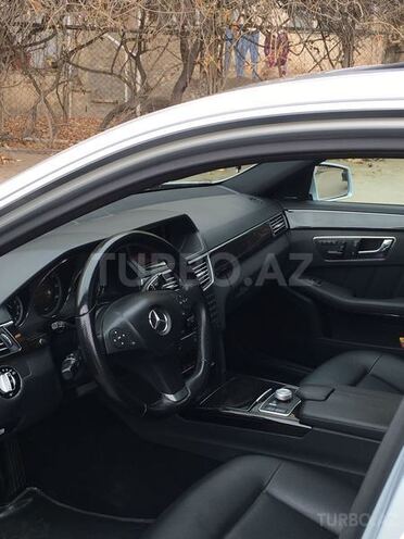 Mercedes E 350 2009, 107,000 km - 3.5 l - Bakı