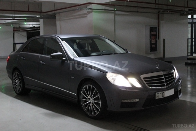 Mercedes E 220 2010, 133,000 km - 2.2 л - Bakı