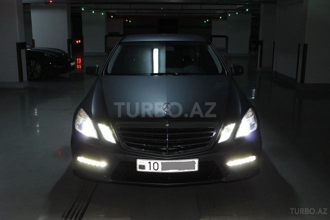 Mercedes E 220 2010, 133,000 km - 2.2 л - Bakı