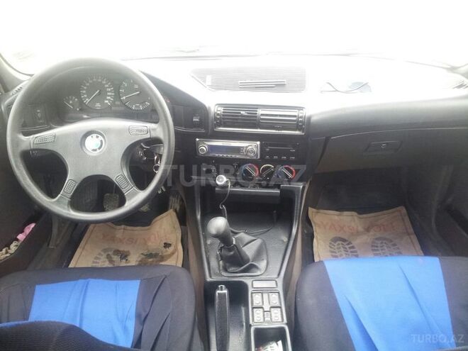 BMW 525 1988, 222,500 km - 2.5 l - Sumqayıt