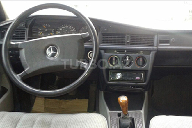 Mercedes 190 1991, 200,000 km - 1.8 l - Bakı