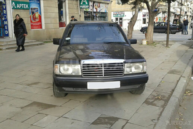 Mercedes 190 1991, 200,000 km - 1.8 l - Bakı