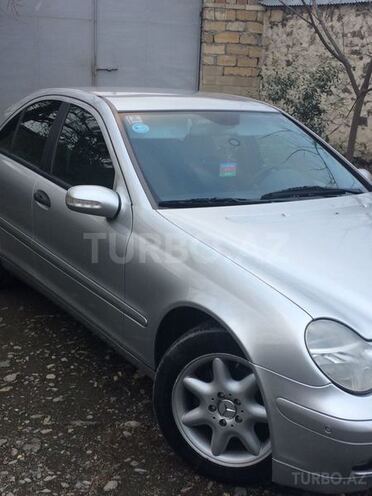 Mercedes C 200 2001, 366,409 km - 2.0 л - Balakən