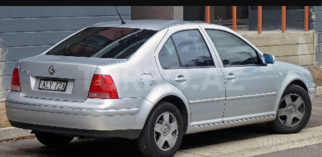 Volkswagen Bora 2000, 6,523 km - 1.8 л - Bakı