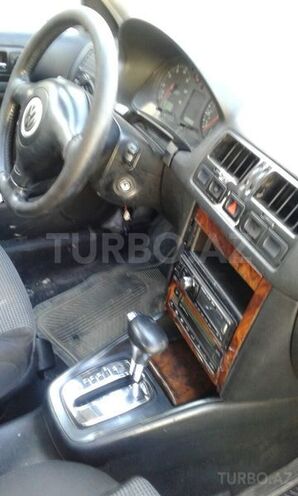 Volkswagen Bora 2000, 6,523 km - 1.8 л - Bakı