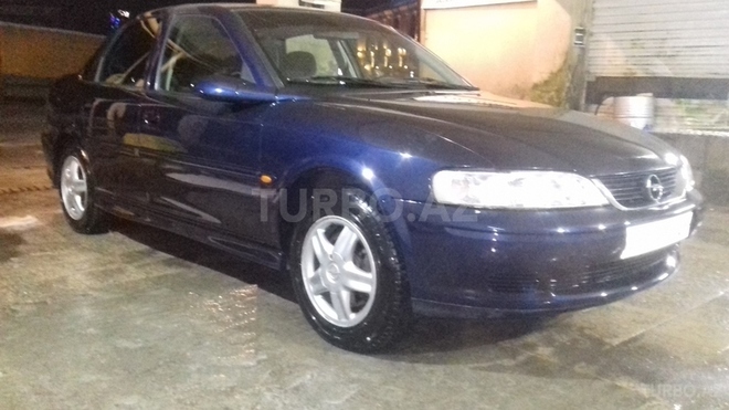 Opel Vectra 1999, 245,000 km - 1.6 l - Bakı