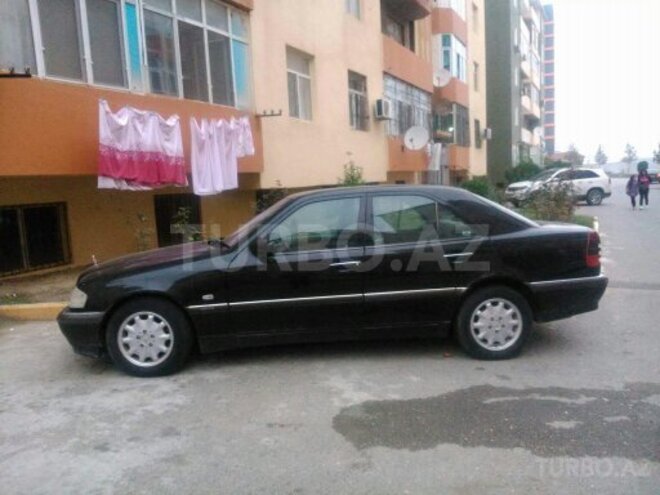 Mercedes C 240 1999, 210,000 km - 2.4 l - Bakı